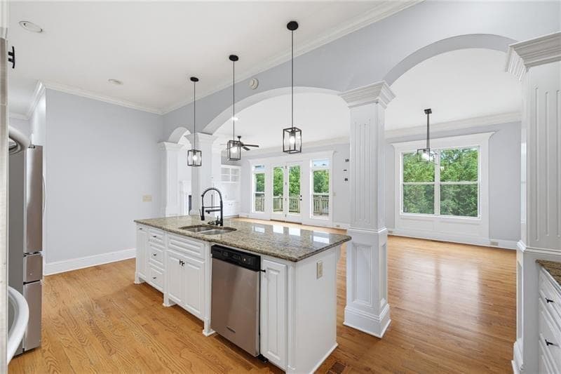 4 bedroom, 3 bathroom, 4,491 sq ft single family residence under contract at 5938 Hogans Way, Douglasville, GA 30135 — photo 8