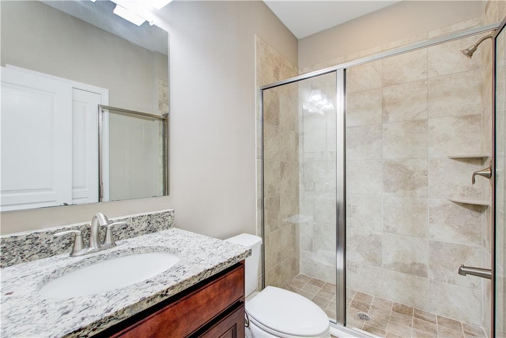 5 bedroom, 4 bathroom, 3,516 sq ft single family residence under contract at 5245 Vendelay Lane, Cumming, GA 30040 — photo 6