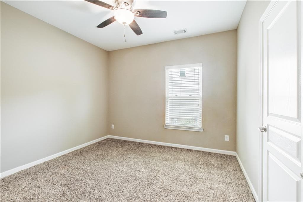 5 bedroom, 4 bathroom, 3,516 sq ft single family residence under contract at 5245 Vendelay Lane, Cumming, GA 30040 — photo 7