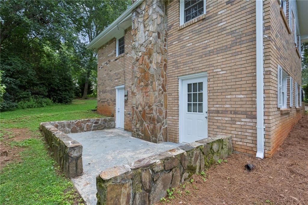 3 bedroom, 2 bathroom, 1,651 sq ft single family residence for sale at 4165 Westview Street, Douglasville, GA 30135 — photo 8