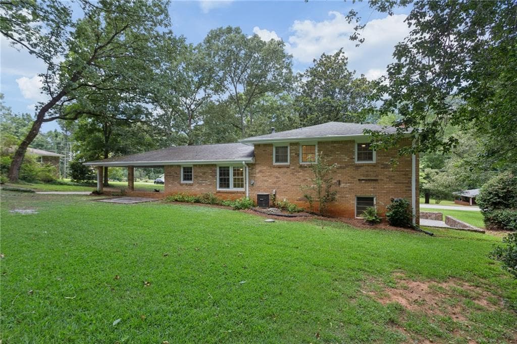 3 bedroom, 2 bathroom, 1,651 sq ft single family residence for sale at 4165 Westview Street, Douglasville, GA 30135 — photo 9
