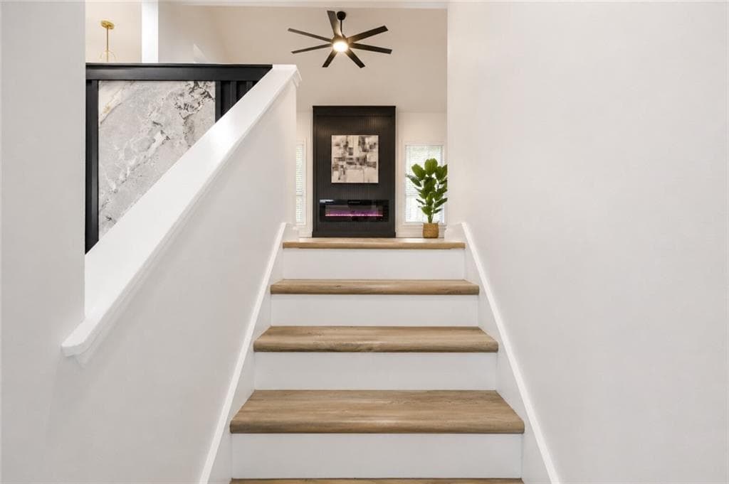 2 bedroom, 2 bathroom, 1,337 sq ft townhouse for sale at 1124 Creatwood Place, Smyrna, GA 30080 — photo 9