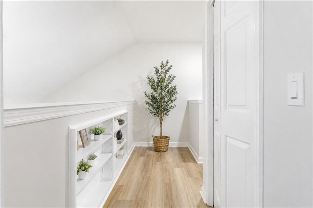2 bedroom, 2 bathroom, 1,337 sq ft townhouse for sale at 1124 Creatwood Place, Smyrna, GA 30080 — photo 10