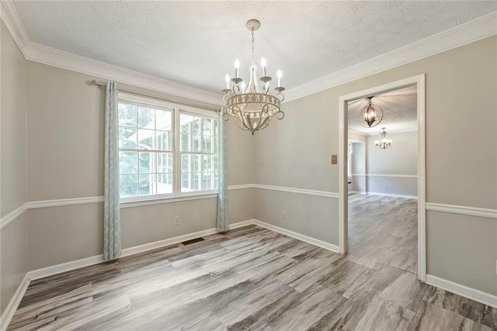 3 bedroom, 2 bathroom, 1,998 sq ft single family residence for sale at 1456 Scholar Drive, Lawrenceville, GA 30044 — photo 6