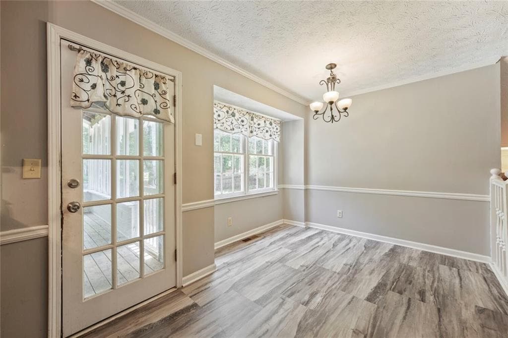3 bedroom, 2 bathroom, 1,998 sq ft single family residence for sale at 1456 Scholar Drive, Lawrenceville, GA 30044 — photo 10