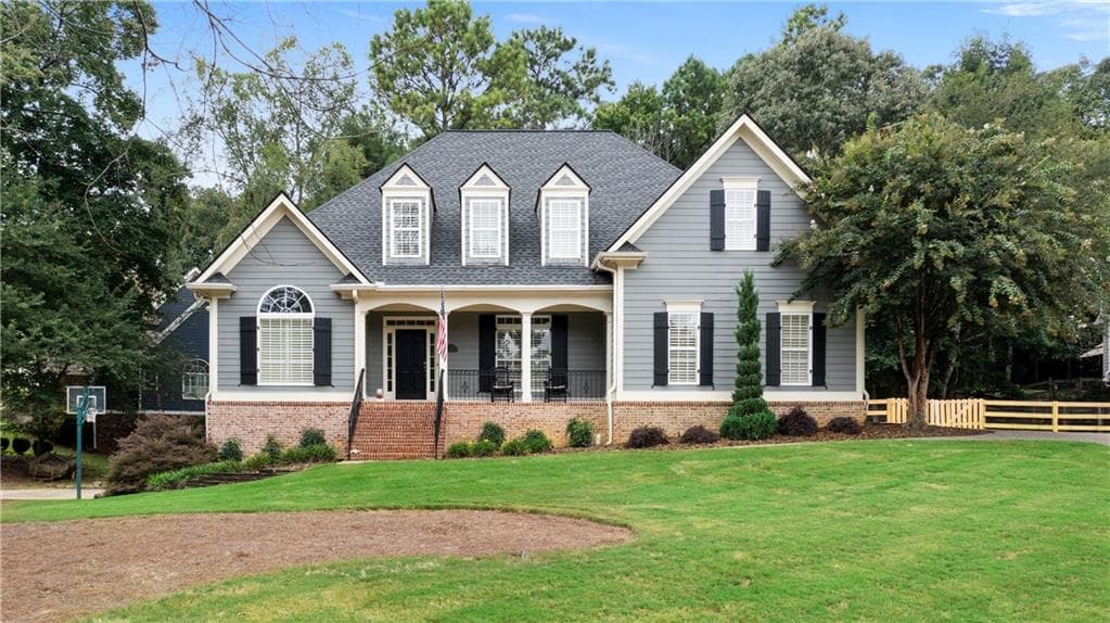 4 bedroom, 3 bathroom, 2,481 sq ft single family residence for sale at 31 Heartwood Drive, Cartersville, GA 30120 — photo 2