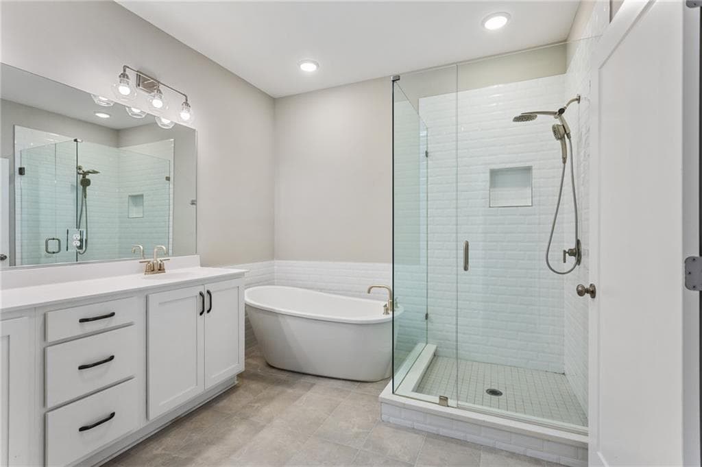 4 bedroom, 4 bathroom, 2,545 sq ft townhouse for sale at 2780 Bell Drive, Smyrna, GA 30080 — photo 5