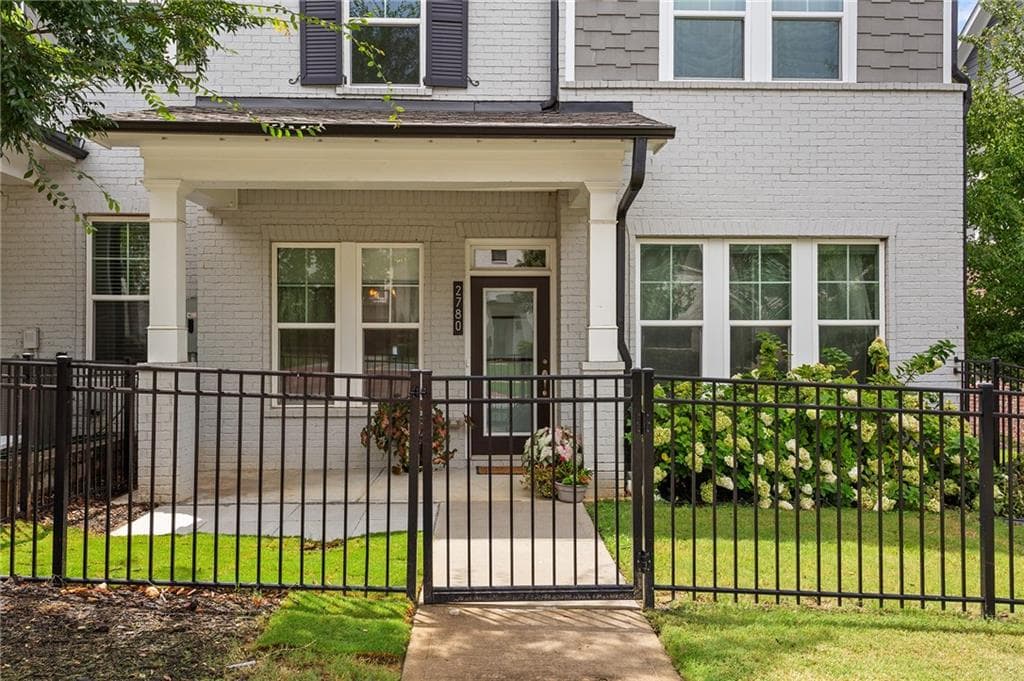 4 bedroom, 4 bathroom, 2,545 sq ft townhouse for sale at 2780 Bell Drive, Smyrna, GA 30080 — photo 7