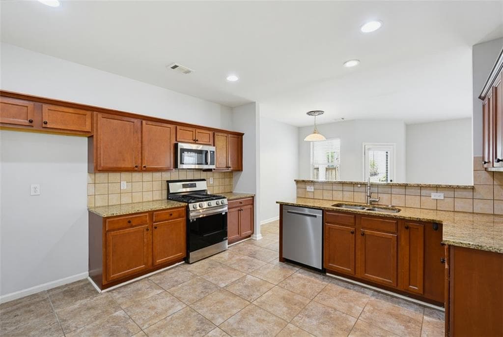 4 bedroom, 3 bathroom, 2,449 sq ft single family residence for sale at 254 Shaw Drive, Acworth, GA 30102 — photo 10