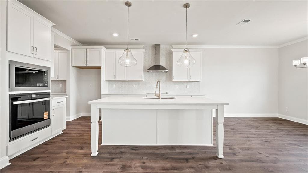 5 bedroom, 3 bathroom, 3,039 sq ft single family residence for sale at 412 HAZEL Drive, Locust Grove, GA 30248 — photo 6