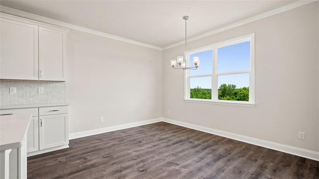 5 bedroom, 3 bathroom, 3,039 sq ft single family residence for sale at 412 HAZEL Drive, Locust Grove, GA 30248 — photo 8