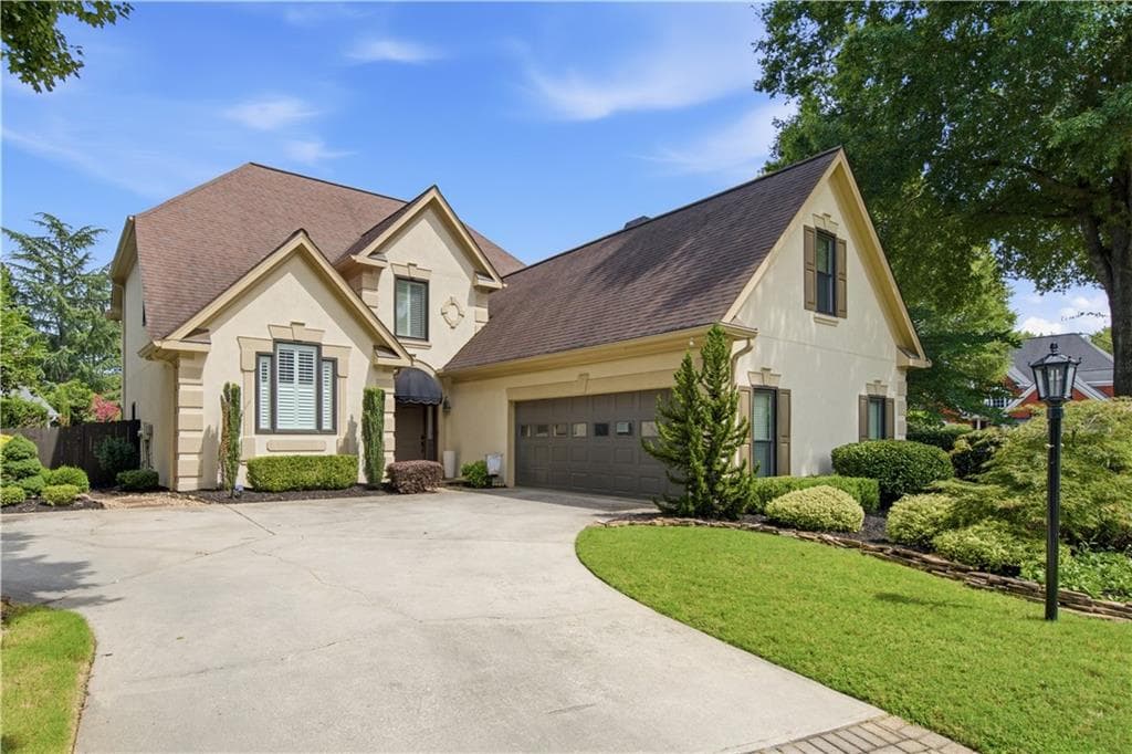4 bedroom, 4 bathroom, 3,651 sq ft single family residence for sale at 303 Declaire Way, Marietta, GA 30067 — photo 2