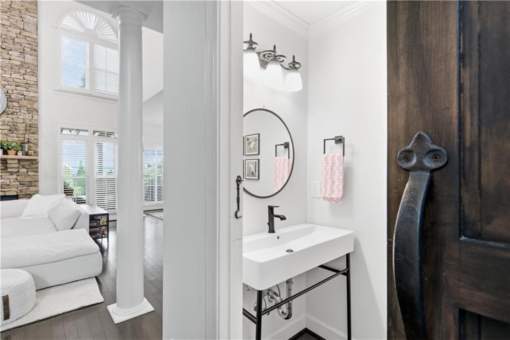 4 bedroom, 4 bathroom, 3,651 sq ft single family residence for sale at 303 Declaire Way, Marietta, GA 30067 — photo 6