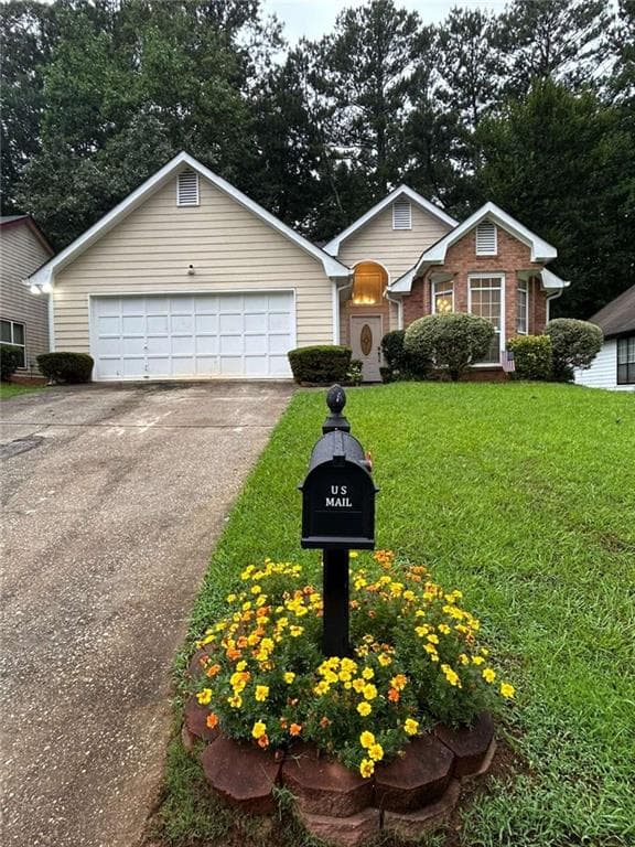 4 bedroom, 2 bathroom, 1,746 sq ft single family residence for rent at 717 Shore Drive, Lithonia, GA 30059 for $1,850 a month — photo 1 of 17