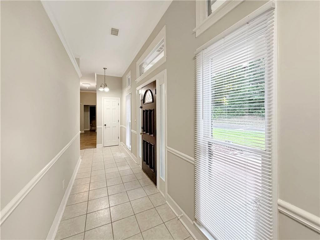 4 bedroom, 4 bathroom, 3,500 sq ft single family residence for rent at 2320 Copper Trail Lane, Buford, GA 30519 for $3,300 a month — photo 8