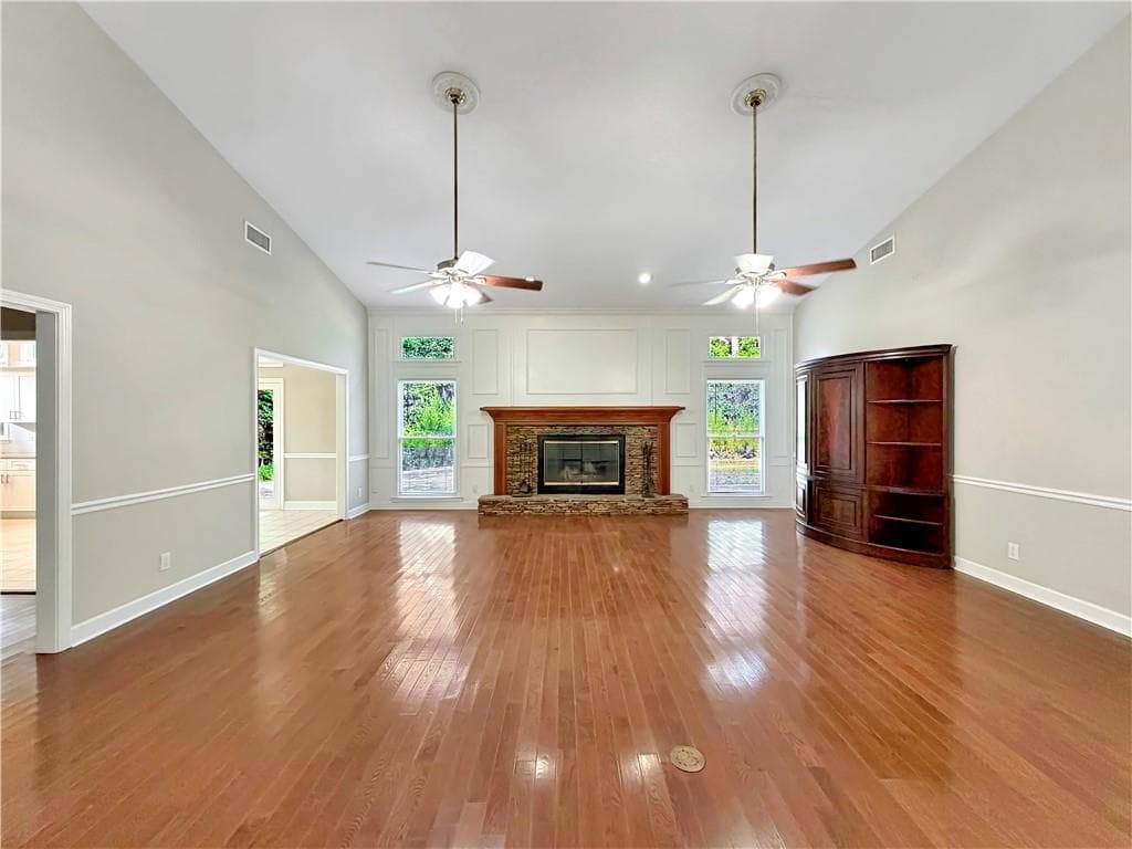 4 bedroom, 4 bathroom, 3,500 sq ft single family residence for rent at 2320 Copper Trail Lane, Buford, GA 30519 for $3,300 a month — photo 9