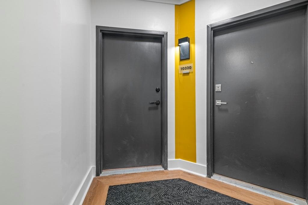 2 bedroom, 2 bathroom, 1,328 sq ft condominium for sale at 260 18th Street 10320, Atlanta, GA 30363 — photo 6