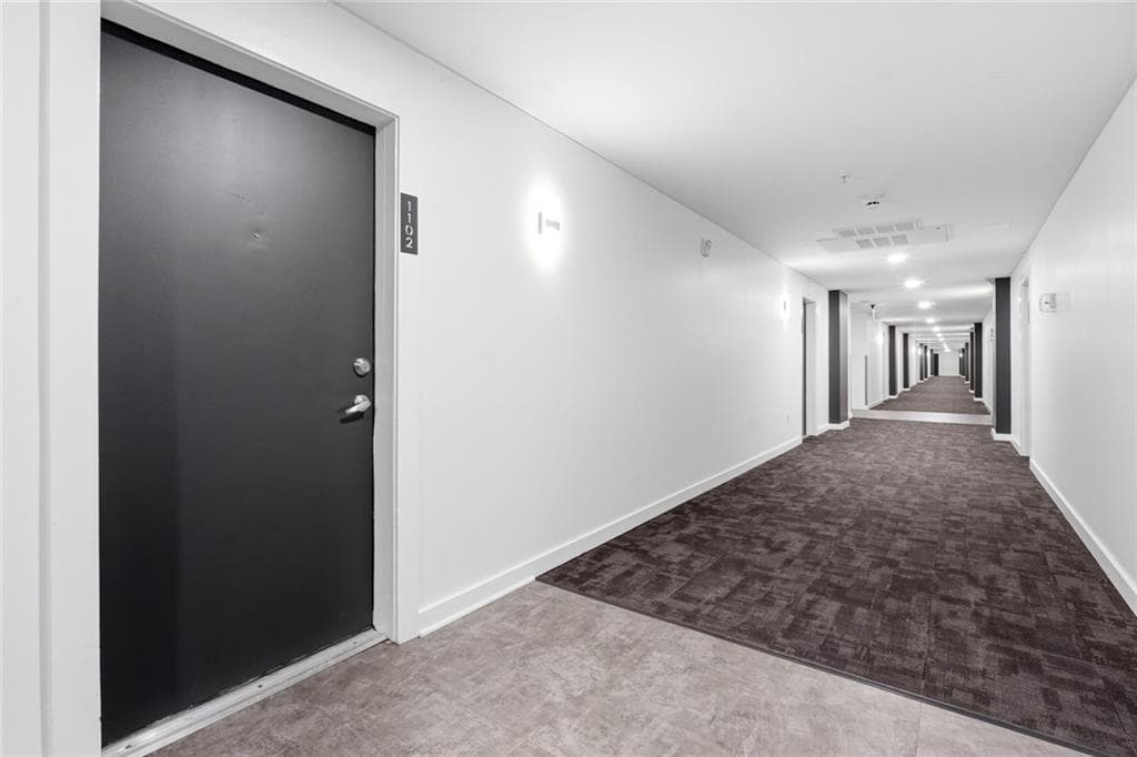 1 bedroom, 1 bathroom, 775 sq ft condominium for sale at 800 Peachtree Street 1102, Atlanta, GA 30308 — photo 4