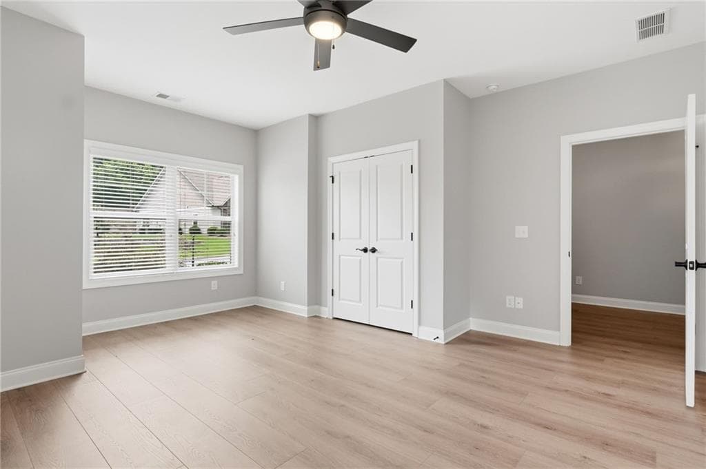 4 bedroom, 3 bathroom, 2,884 sq ft single family residence for sale at 1790 Nestledown Drive, Cumming, GA 30040 — photo 7