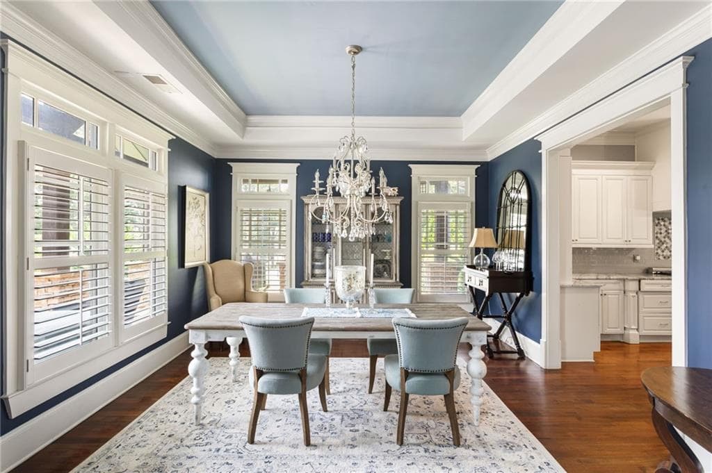 7 bedroom, 8 bathroom, 6,024 sq ft single family residence for sale at 2019 Cambridge Avenue, College Park, GA 30337 — photo 9
