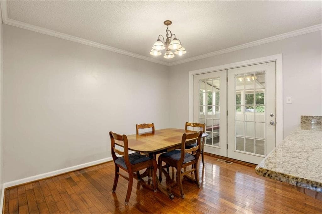 3 bedroom, 2 bathroom, 1,866 sq ft single family residence under contract at 10 Thrushwood Road, Rome, GA 30161 — photo 10