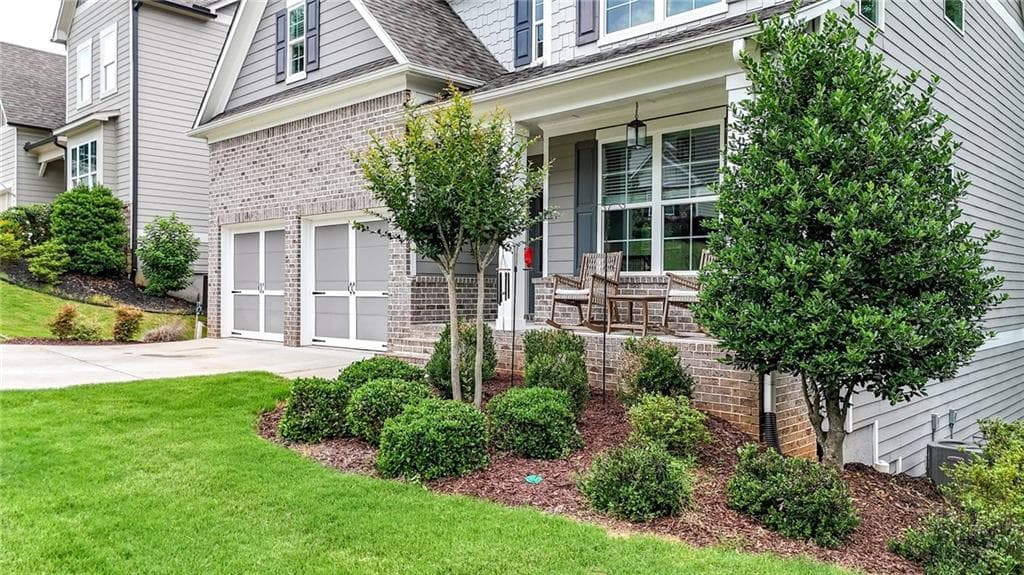 4 bedroom, 3 bathroom, 2,432 sq ft single family residence under contract at 120 Longleaf Drive, Canton, GA 30114 — photo 7