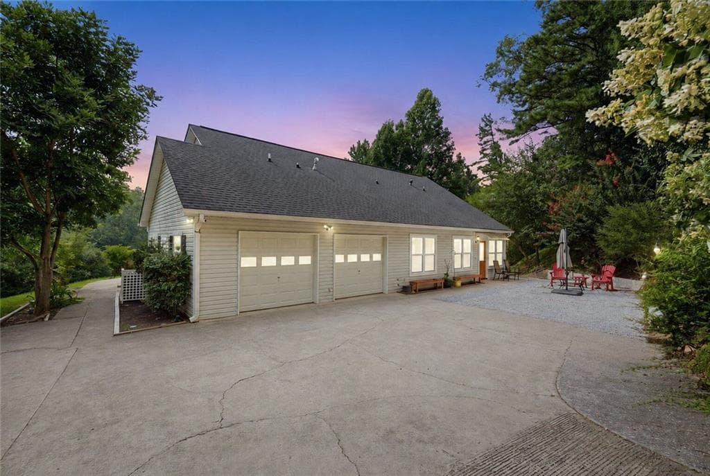 3 bedroom, 2 bathroom, 1,625 sq ft single family residence for sale at 201 Talona Lake Terrace, Ellijay, GA 30536 — photo 4