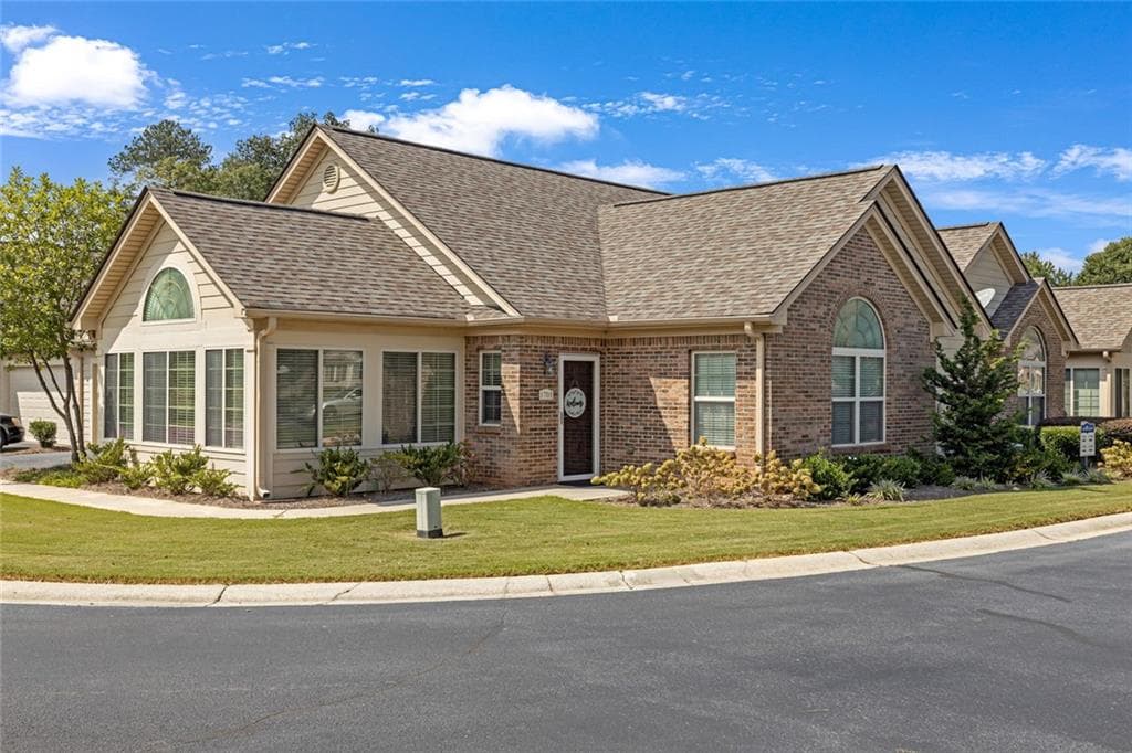 1701 Silver Summit Dr SE Drive