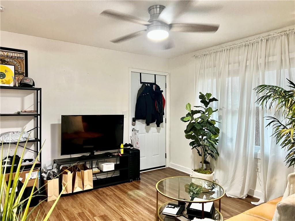 1 bedroom, 1 bathroom, 700 sq ft quadruplex for rent at 1165 Eggleston Street 4, Atlanta, GA 30310 for $1,375 a month — photo 6