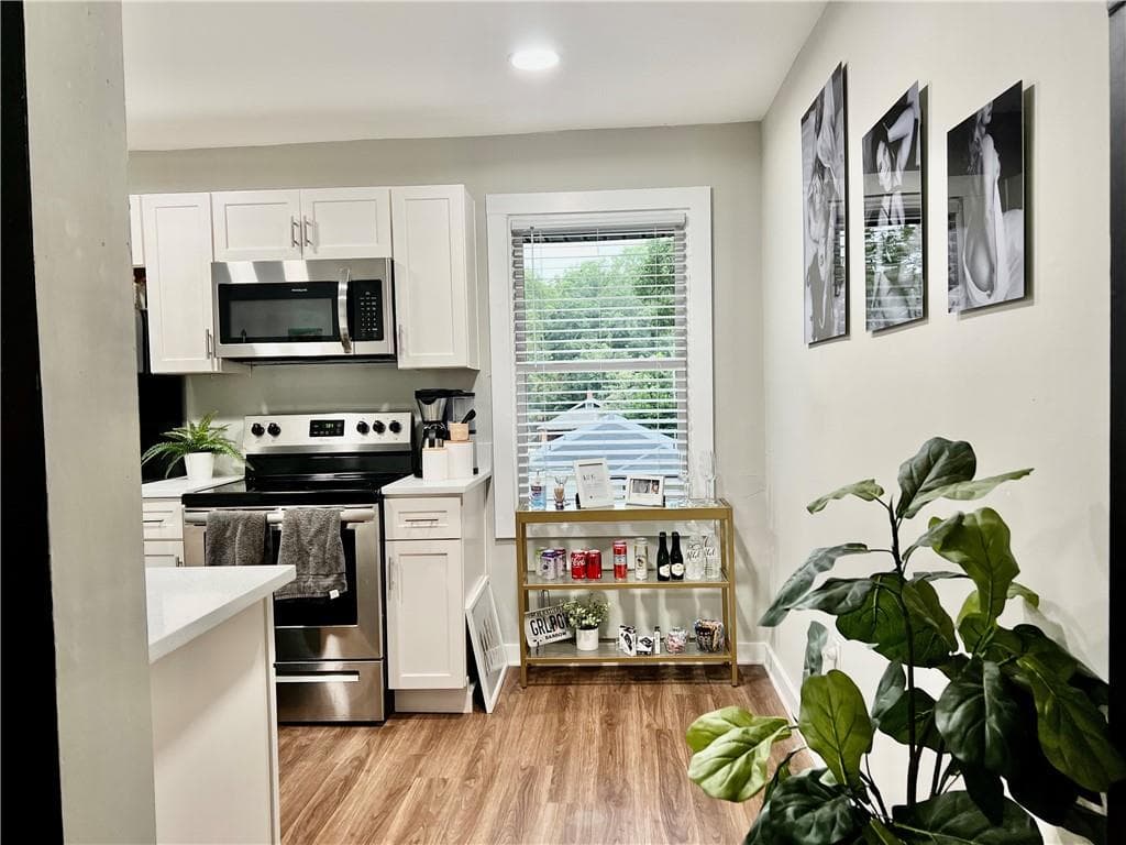 1 bedroom, 1 bathroom, 700 sq ft quadruplex for rent at 1165 Eggleston Street 4, Atlanta, GA 30310 for $1,375 a month — photo 9