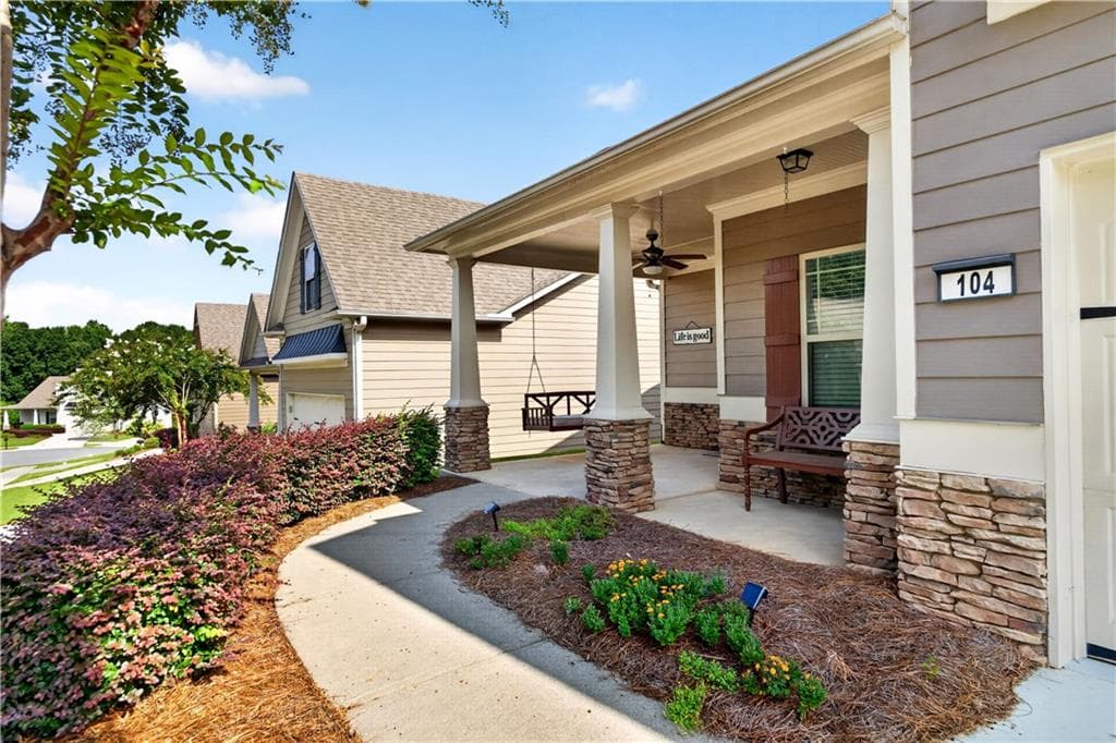 3 bedroom, 2 bathroom, 2,008 sq ft single family residence for sale at 104 Willow Creek Trail, Dallas, GA 30132 — photo 5