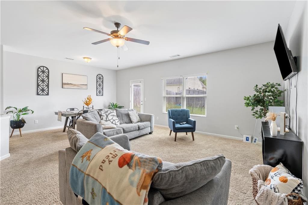 3 bedroom, 2 bathroom, 1,604 sq ft single family residence for sale at 4219 Box Elder Path, Gainesville, GA 30504 — photo 4