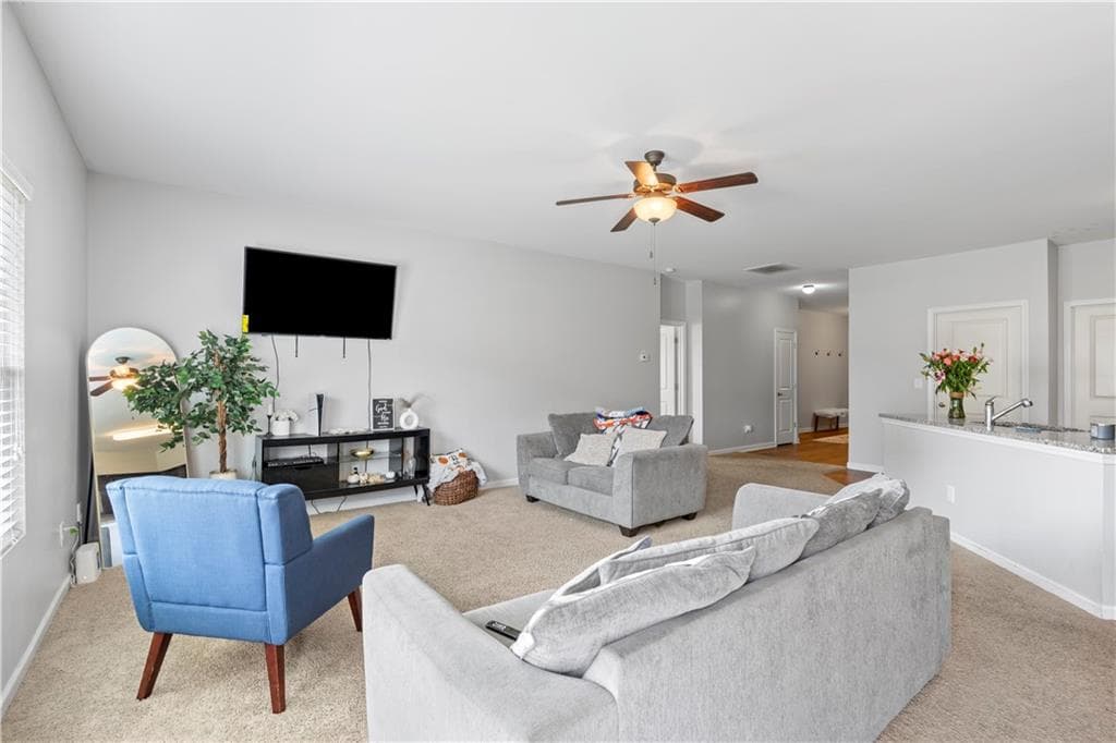 3 bedroom, 2 bathroom, 1,604 sq ft single family residence for sale at 4219 Box Elder Path, Gainesville, GA 30504 — photo 7