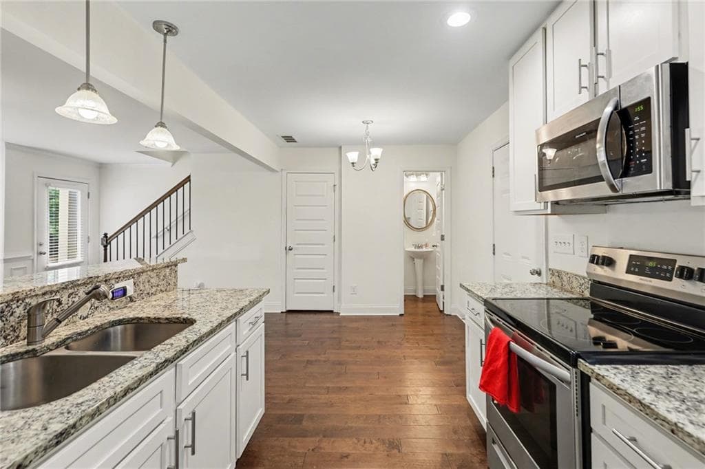 3 bedroom, 3 bathroom, 1,464 sq ft townhouse for sale at 5960 Garden Circle, Douglasville, GA 30135 — photo 9