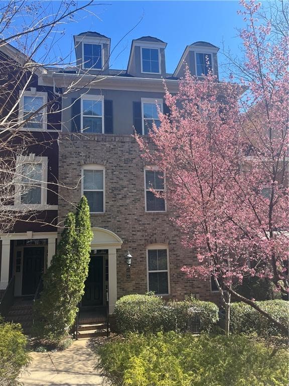 1 bedroom, 1 bathroom, 1,078 sq ft condominium for sale at 431 Perimeter Walk, Atlanta, GA 30338 — photo 3