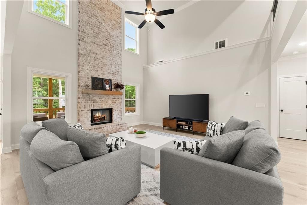 4 bedroom, 3 bathroom, 4,844 sq ft single family residence for sale at 1081 Holly Drive, Loganville, GA 30052 — photo 7