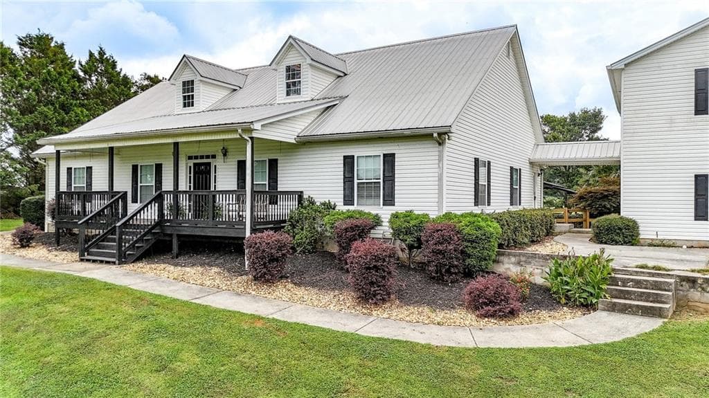 4 bedroom, 4 bathroom, 4,308 sq ft single family residence for sale at 30 Sullins Road, Cartersville, GA 30121 — photo 3