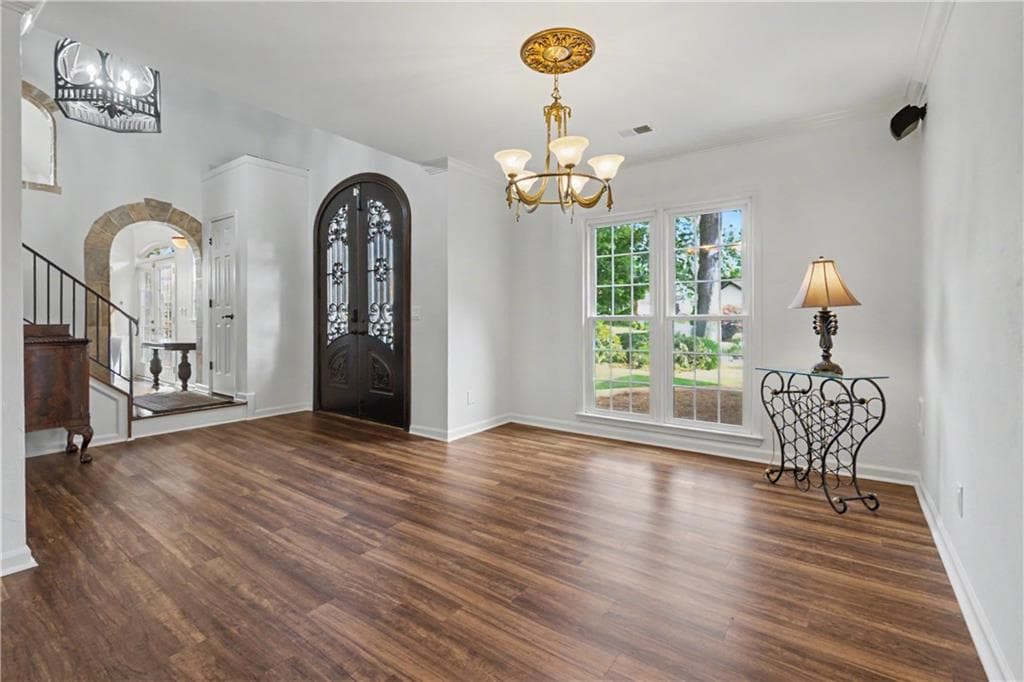 4 bedroom, 3 bathroom, 3,234 sq ft single family residence for sale at 360 Oak Terrace, Alpharetta, GA 30009 — photo 9
