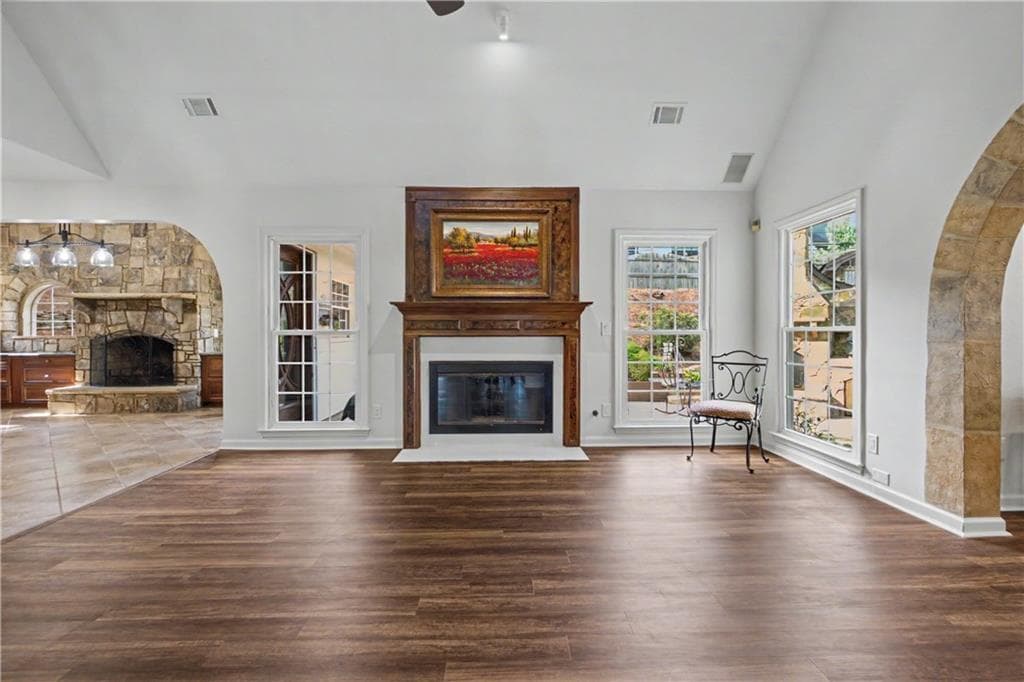 4 bedroom, 3 bathroom, 3,234 sq ft single family residence for sale at 360 Oak Terrace, Alpharetta, GA 30009 — photo 10