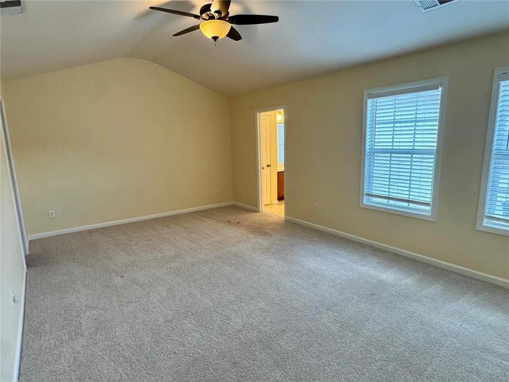 3 bedroom, 3 bathroom, 1,660 sq ft townhouse for rent at 6418 Mossy Oak Landing, Braselton, GA 30517 for $1,750 a month — photo 4