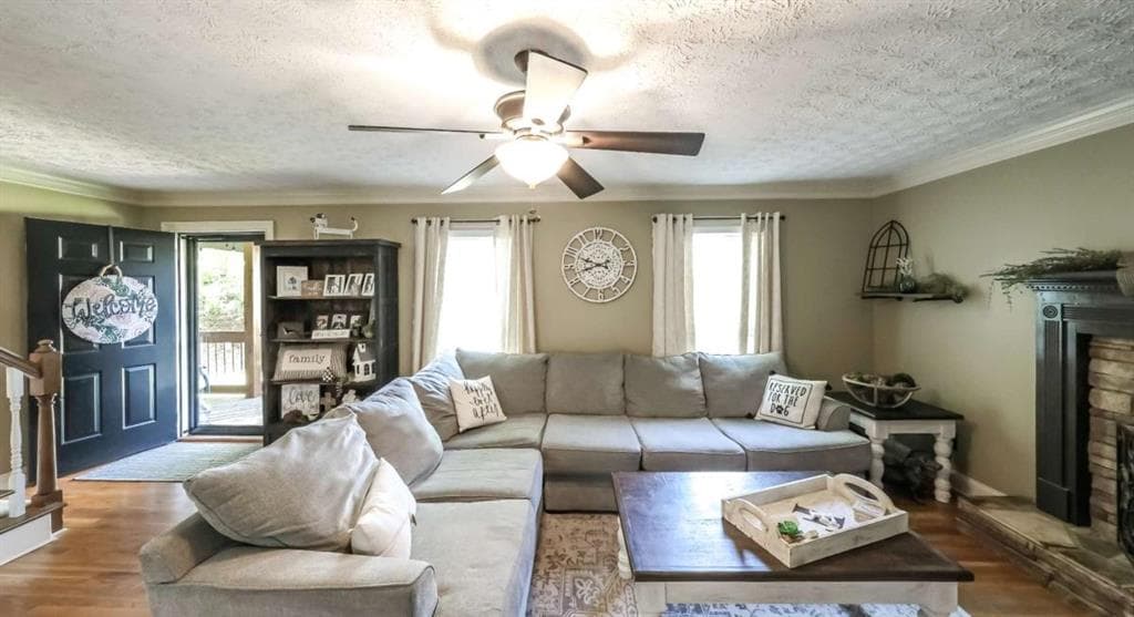 4 bedroom, 4 bathroom, 2,635 sq ft single family residence for sale at 9001 E Carroll Road, Winston, GA 30187 — photo 6