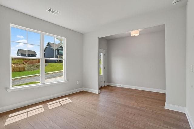 5 bedroom, 3 bathroom, 2,542 sq ft single family residence for sale at 65 Shelby, Lot 27 Court, Commerce, GA 30529 — photo 8