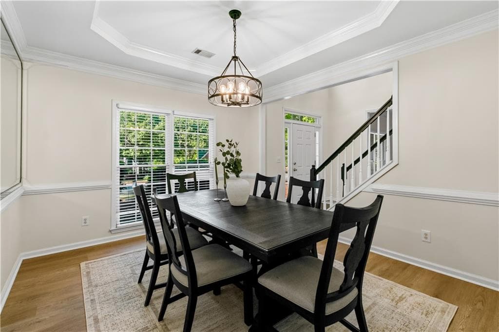 4 bedroom, 3 bathroom, 3,060 sq ft single family residence for sale at 12350 Clairmonte Avenue, Alpharetta, GA 30009 — photo 8