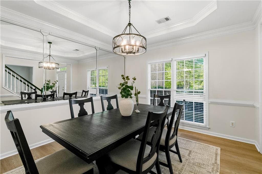 4 bedroom, 3 bathroom, 3,060 sq ft single family residence for sale at 12350 Clairmonte Avenue, Alpharetta, GA 30009 — photo 9