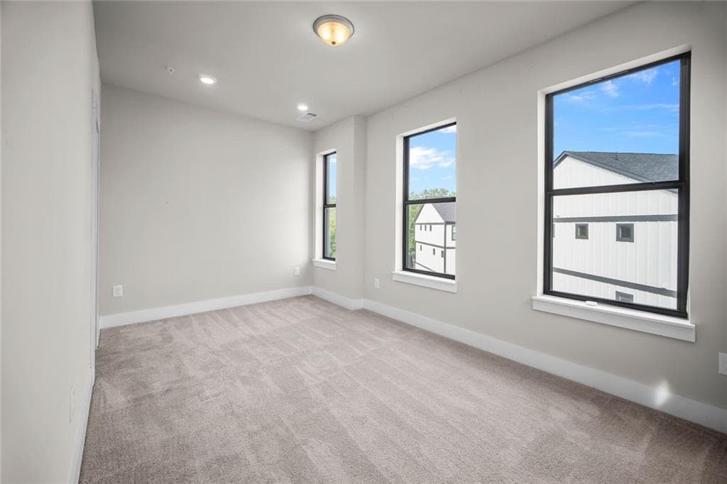 2 bedroom, 3 bathroom, 1,800 sq ft townhouse for sale at 2030 Main Street 206, Atlanta, GA 30318 — photo 9