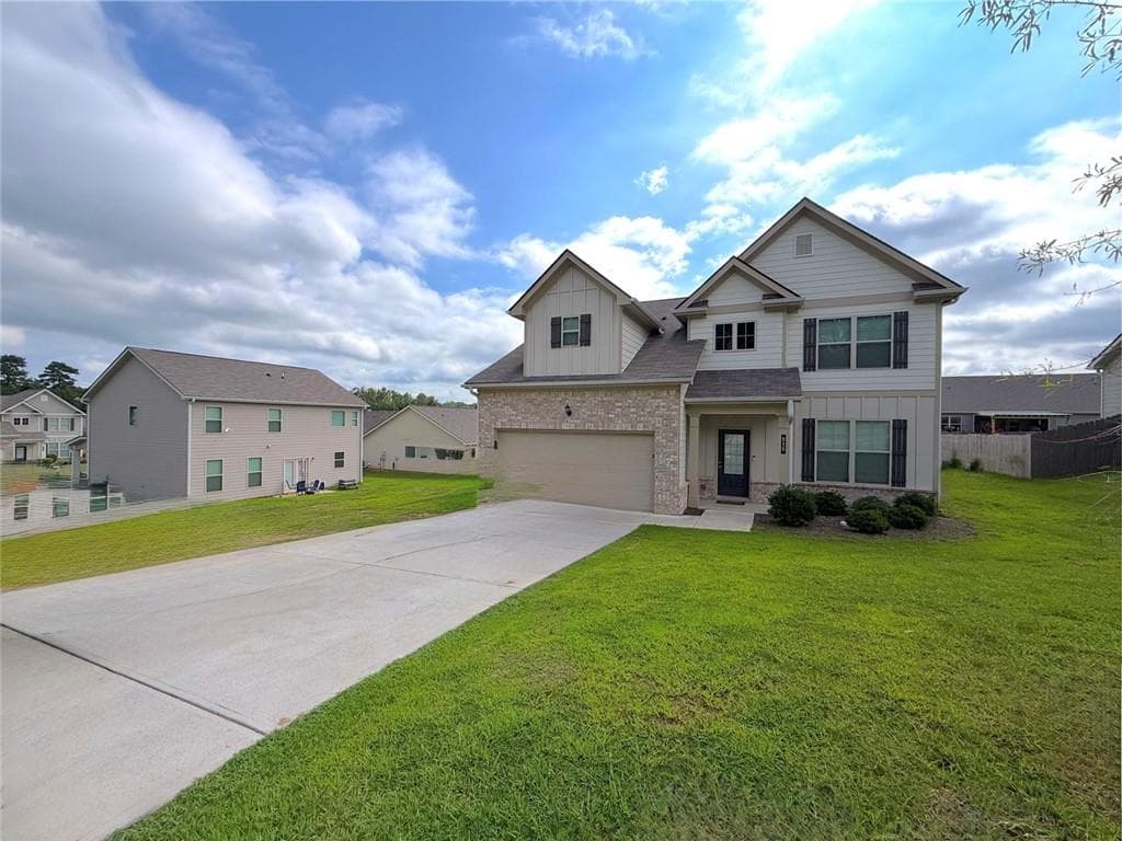 4 bedroom, 3 bathroom, 2,146 sq ft single family residence for sale at 515 McGinnis Circle, Calhoun, GA 30701 — photo 2