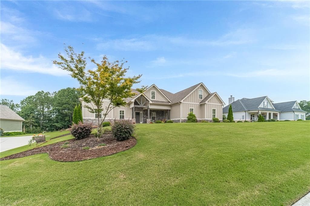 4 bedroom, 4 bathroom, 2,836 sq ft single family residence under contract at 2465 St Martin Way, Monroe, GA 30656 — photo 5