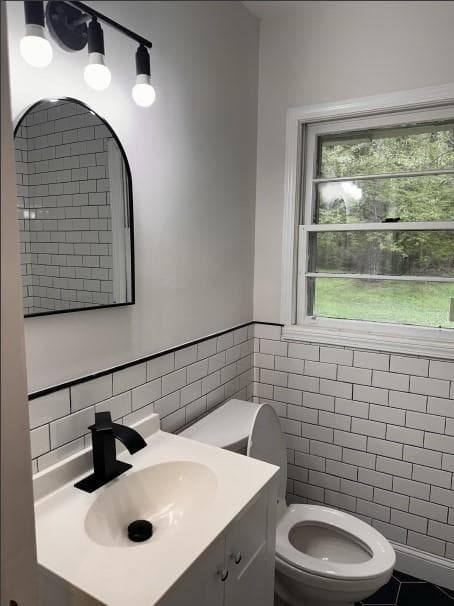 3 bedroom, 2 bathroom, 1,326 sq ft single family residence for sale at 2037 Brannen Road, Atlanta, GA 30316 — photo 8
