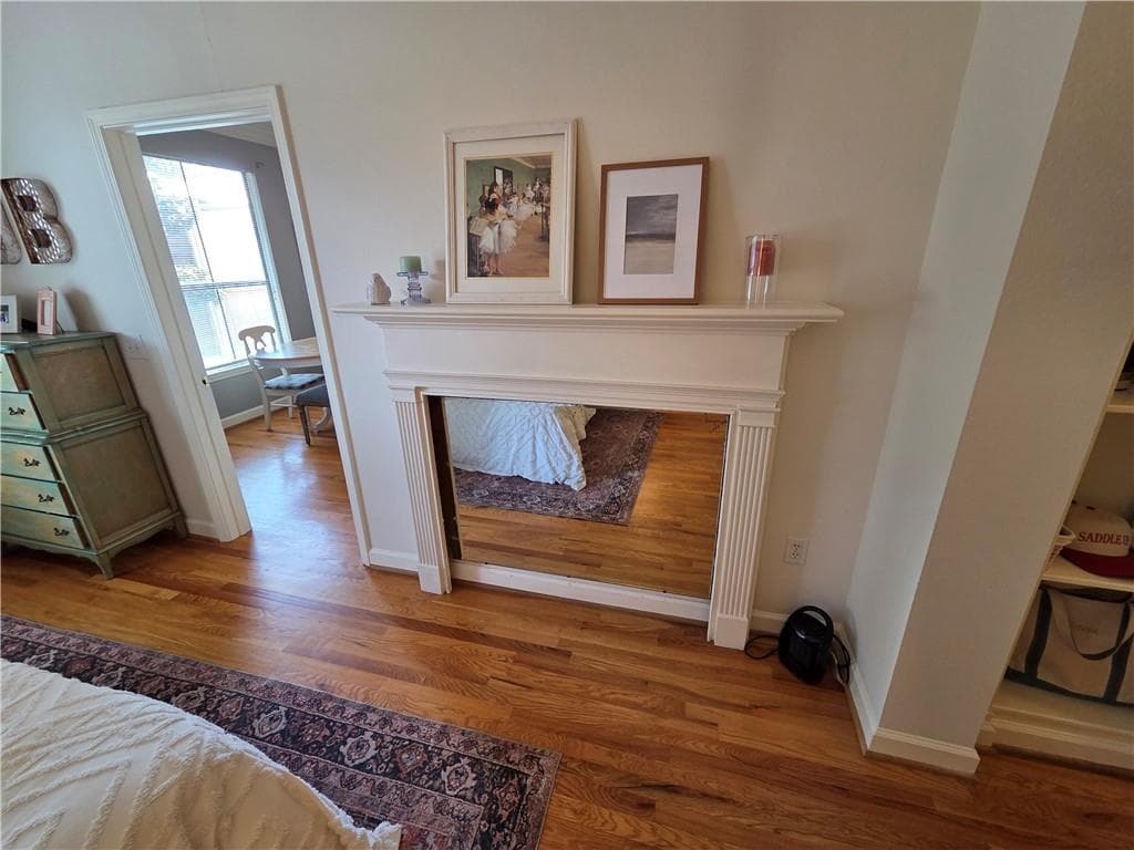 1 bedroom, 1 bathroom, 903 sq ft condominium for rent at 3777 Peachtree Road 1035, Atlanta, GA 30319 for $1,595 a month — photo 5