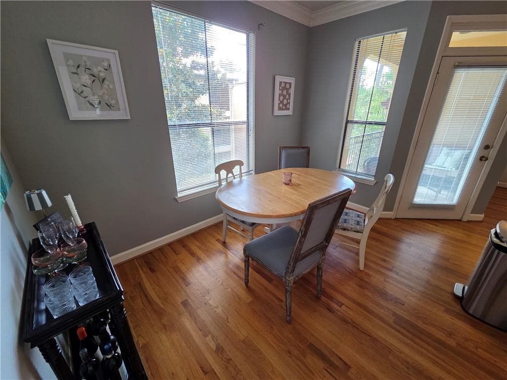 1 bedroom, 1 bathroom, 903 sq ft condominium for rent at 3777 Peachtree Road 1035, Atlanta, GA 30319 for $1,595 a month — photo 7